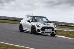 Mini John Cooper Works Challenge Edition 2016 года (UK)